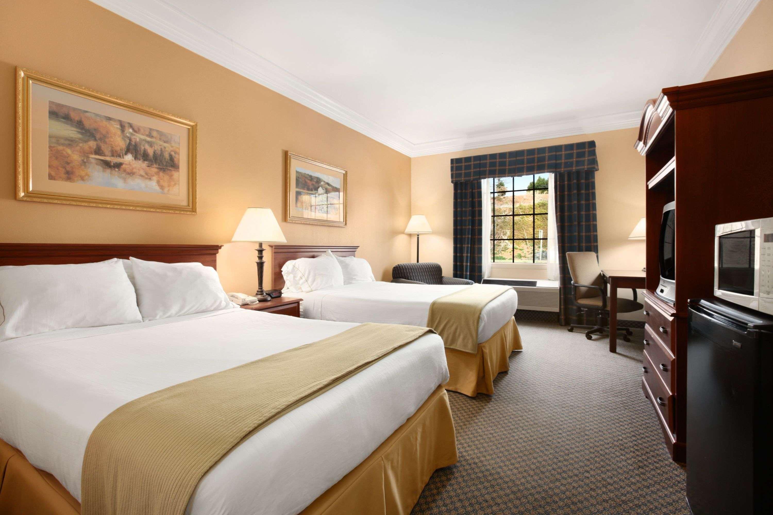 Days Inn By Wyndham Alta Vista Altavista Екстериор снимка