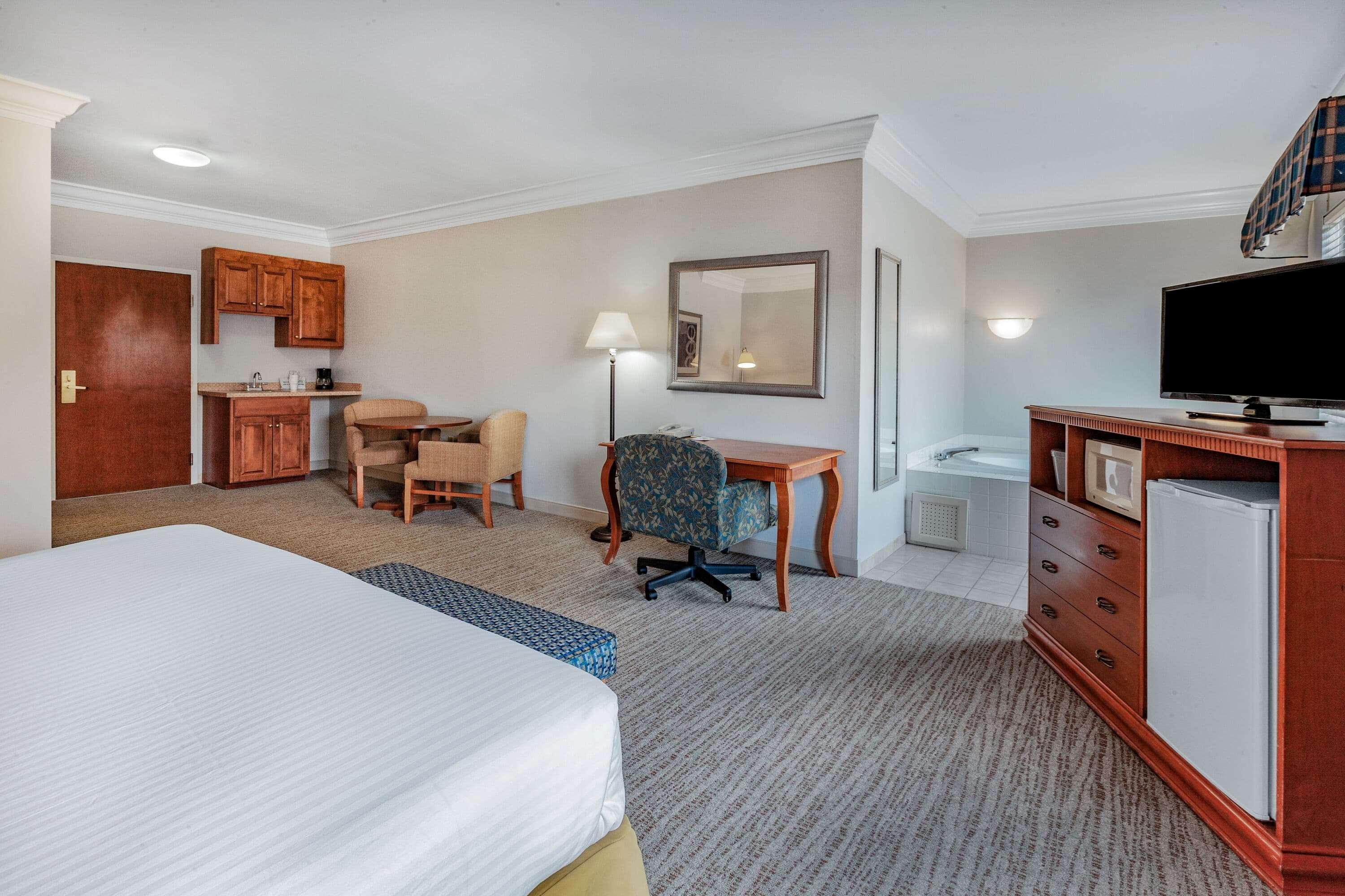 Days Inn By Wyndham Alta Vista Altavista Екстериор снимка