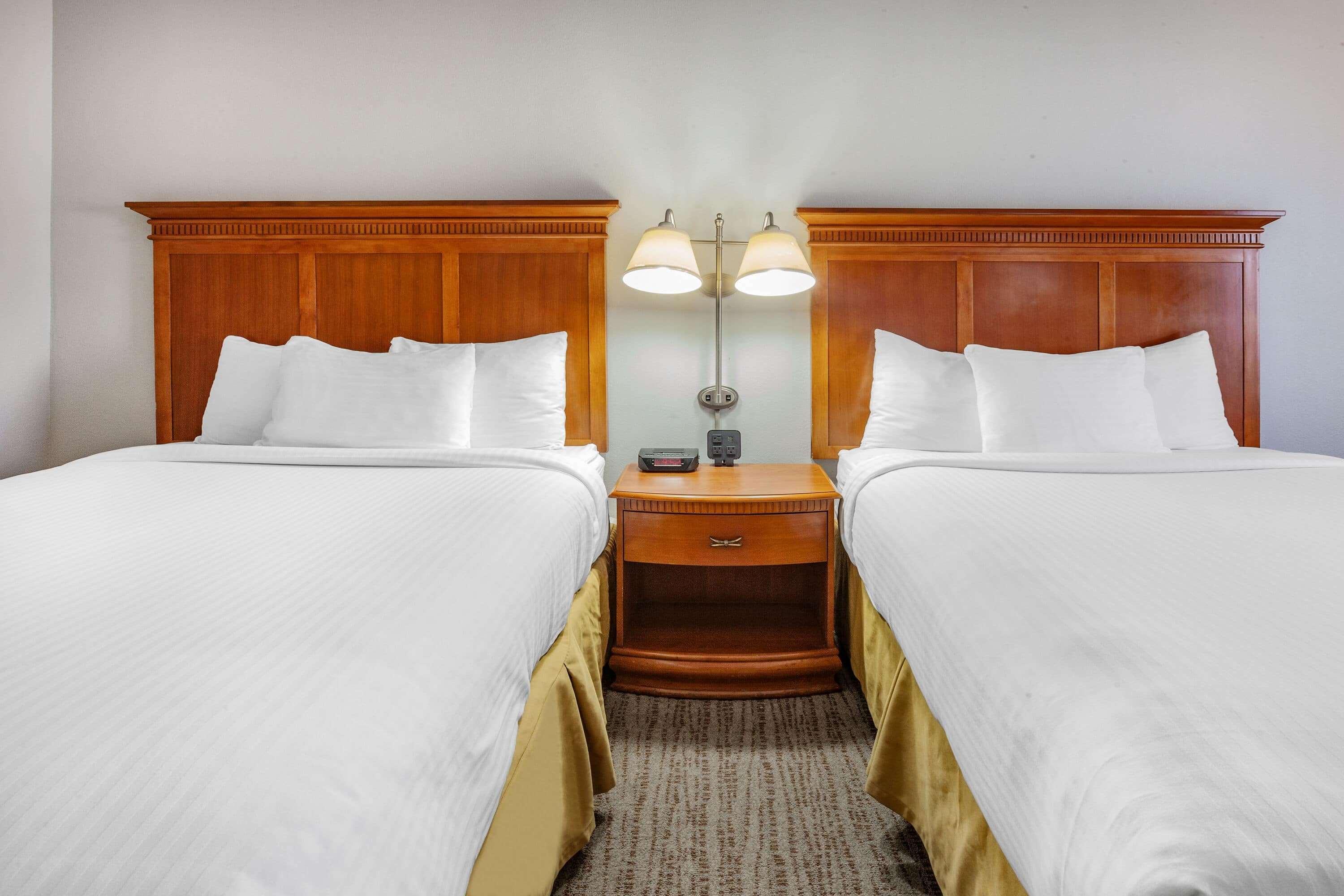 Days Inn By Wyndham Alta Vista Altavista Екстериор снимка