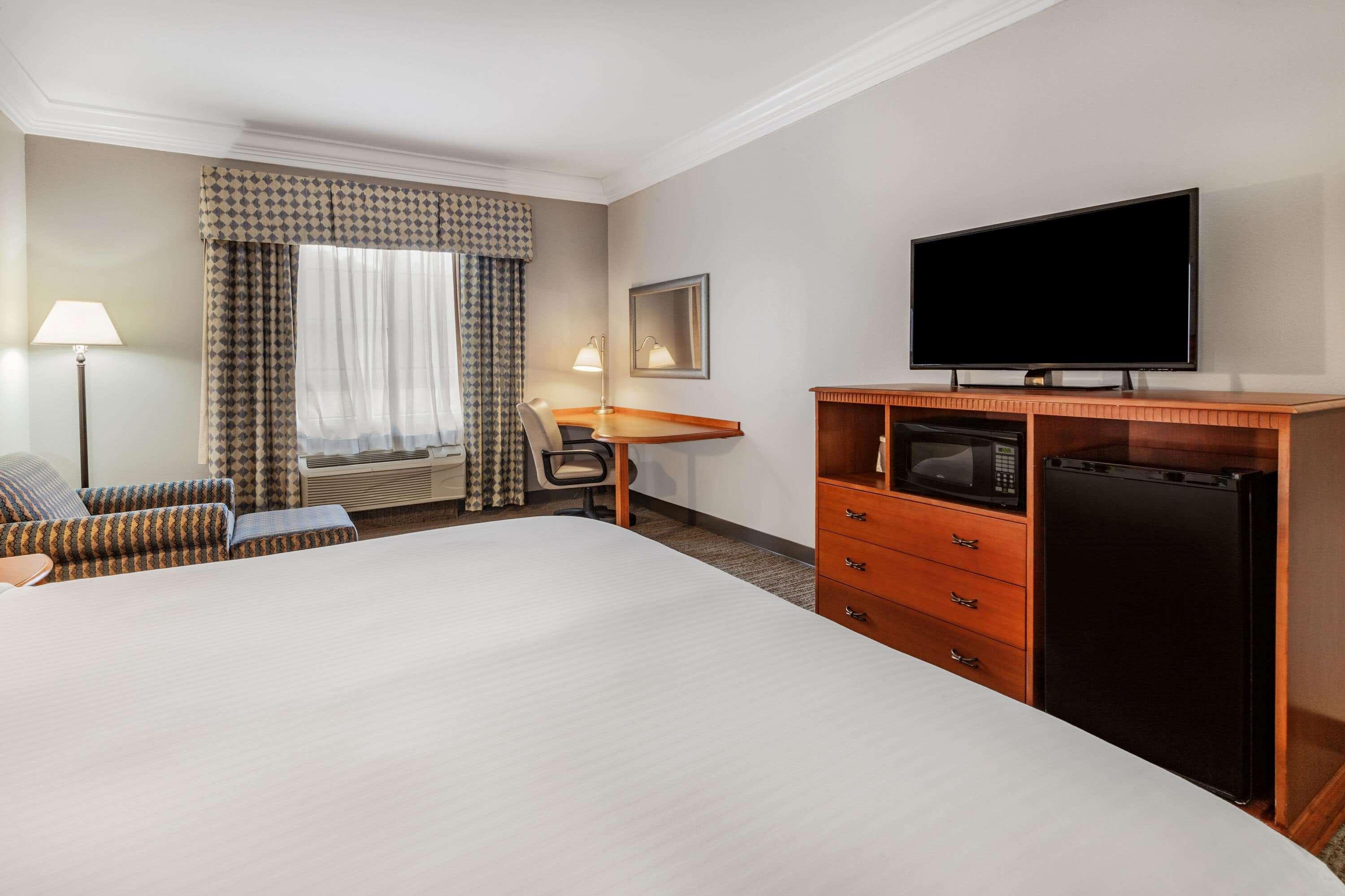 Days Inn By Wyndham Alta Vista Altavista Екстериор снимка